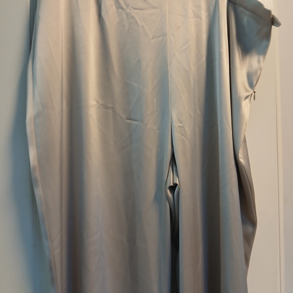 St. John Silver Gray Wide Leg Pants - Picture 3 of 12